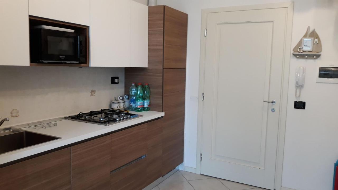 Delle Rose Apartment Эраклея-Маре Экстерьер фото